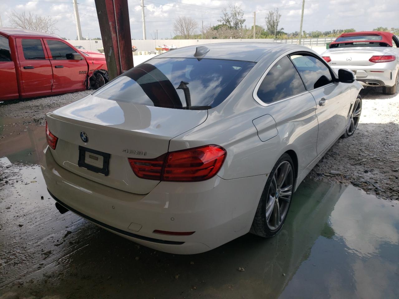 Photo 4 from auction – 2016 BMW 428 I with VIN WBA3N7C5XGK225634