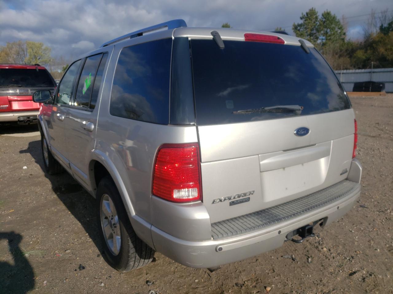 Photo 3 from auction – 2004 FORD EXPLORER L with VIN 1FMDU75K94UB36145