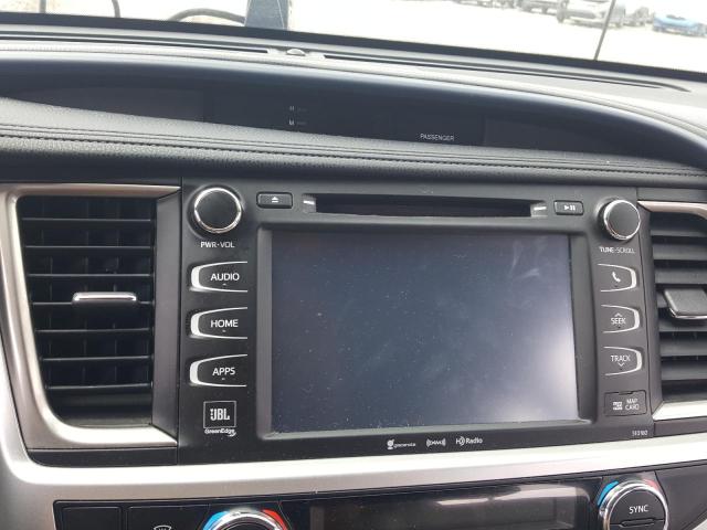 Photo 9 from auction – 2016 TOYOTA HIGHLANDER with VIN 5TDDKRFHXGS348957