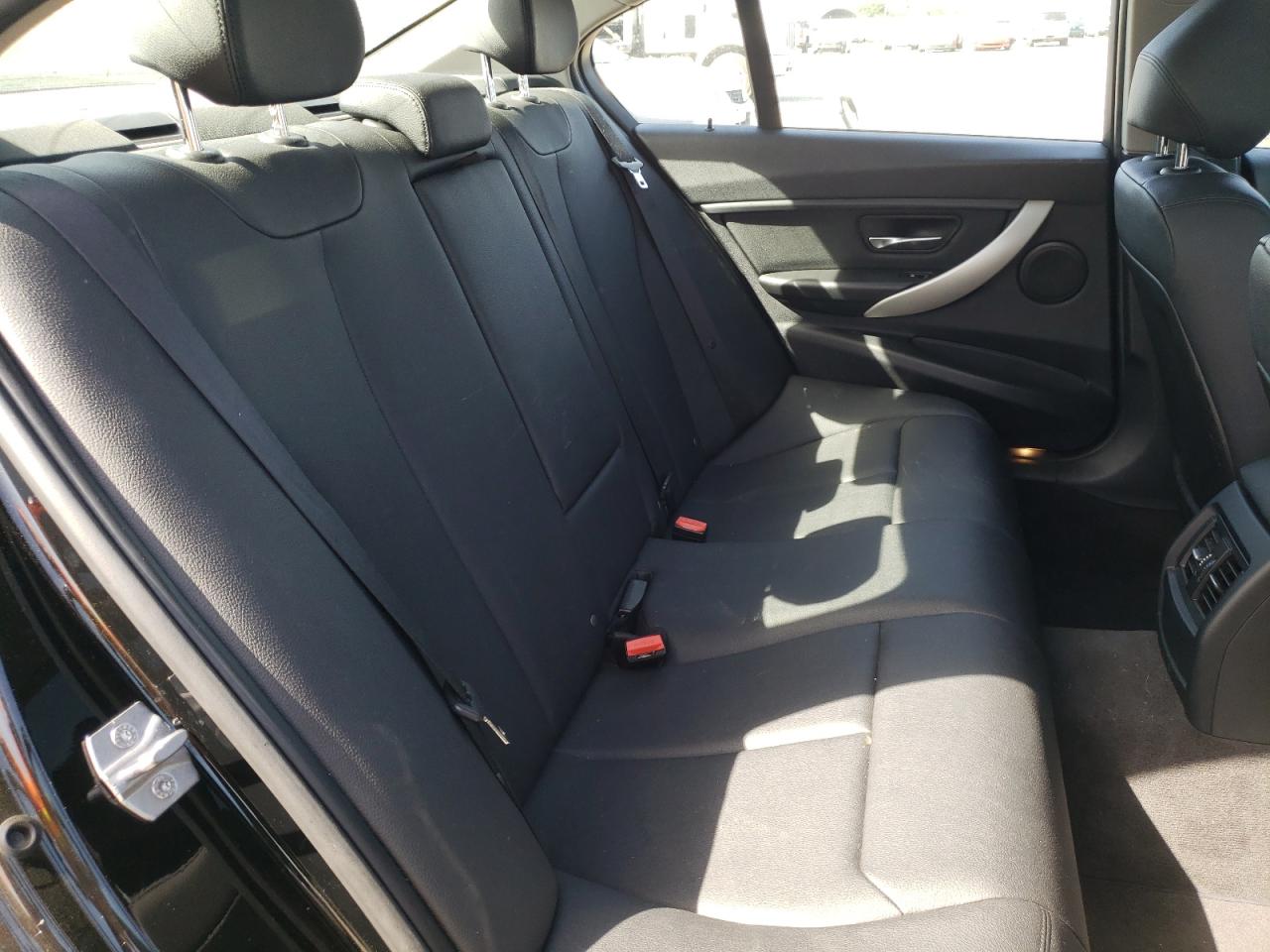 Photo 6 from auction – 2014 BMW 320 I with VIN WBA3B1G58ENS78232