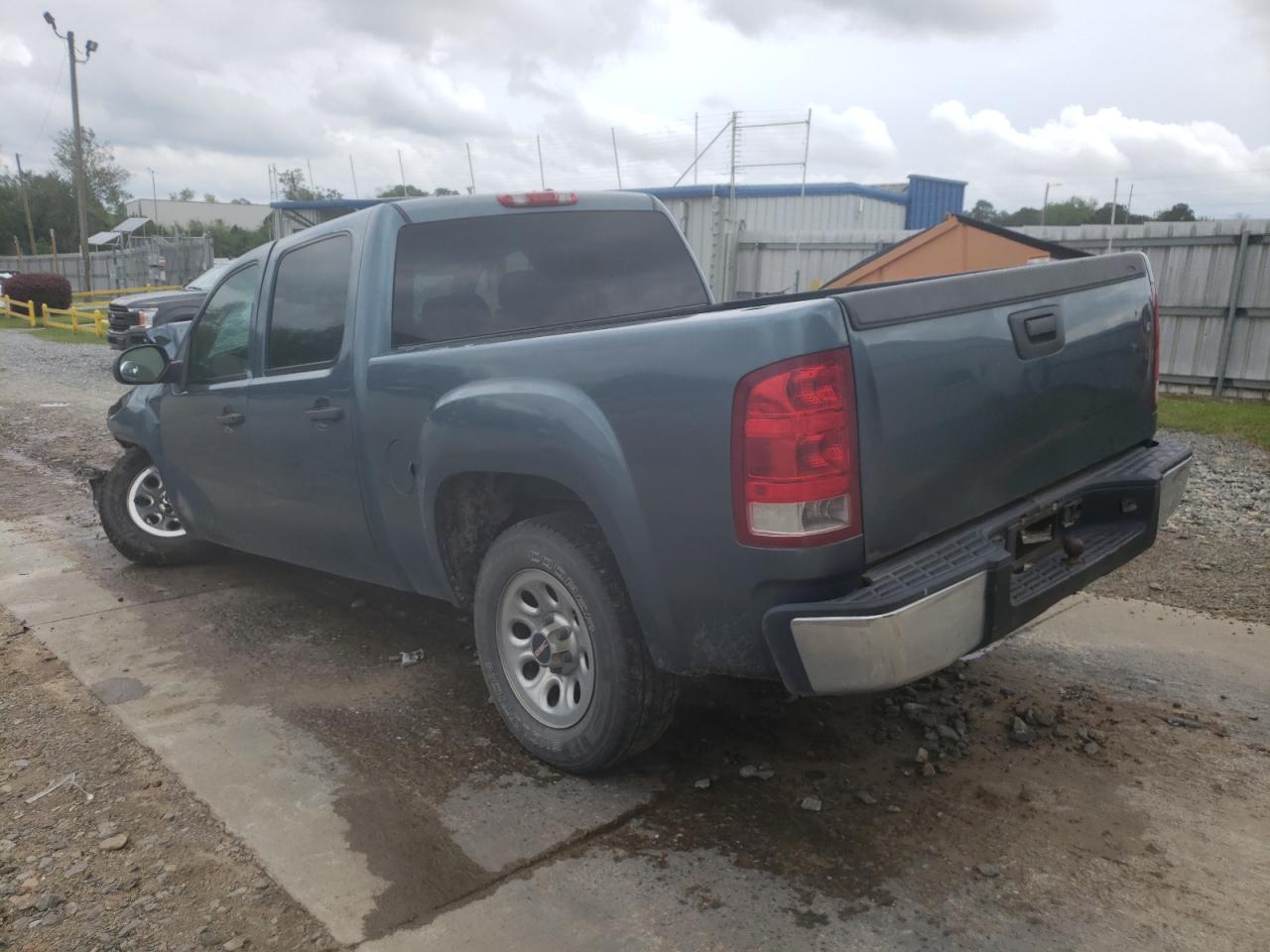 Photo 3 from auction – 2007 GMC NEW SIERRA with VIN 2GTEC13C671681076