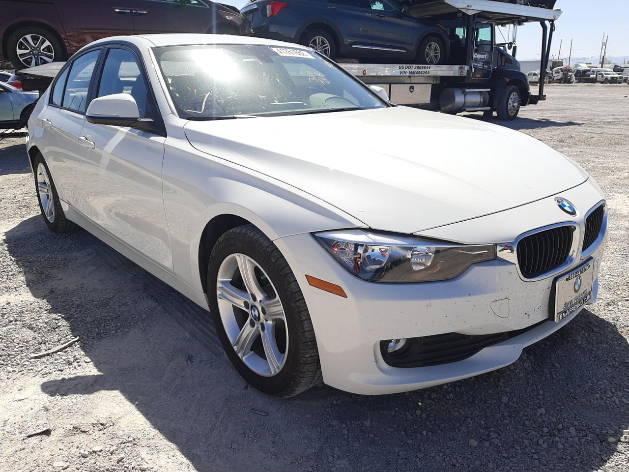 BMW 320 I 2015 with VIN WBA3B1C55FK139720 - Photo from auction