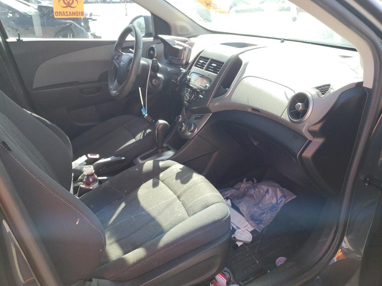 Photo 5 from auction – 2014 CHEVROLET SONIC LT with VIN 1G1JC5SH0E4228732