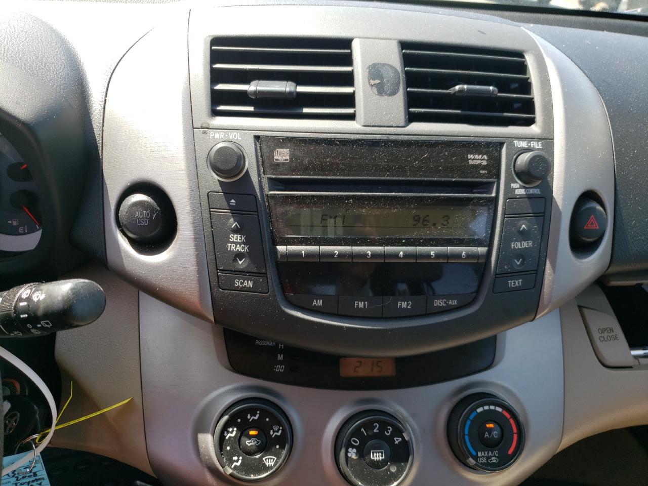 Photo 9 from auction – 2008 TOYOTA RAV4 with VIN JTMZD33V186070748