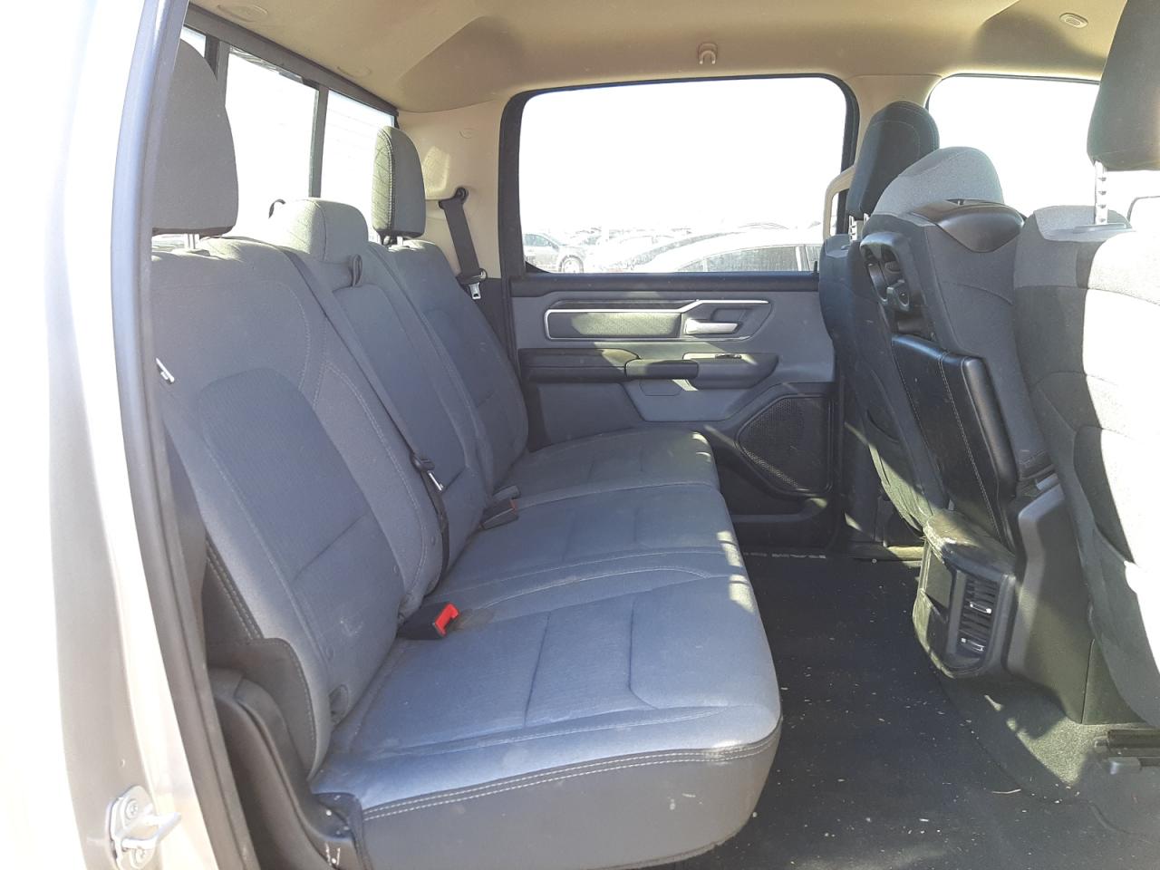 Photo 6 from auction – 2019 RAM 1500 BIG H with VIN 1C6RREFT8KN813157