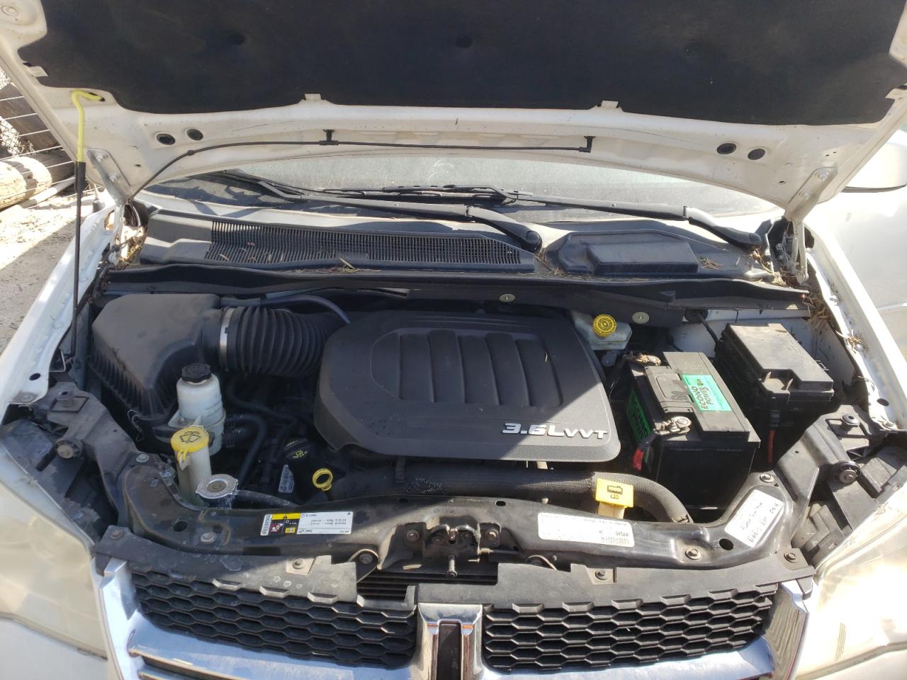 Photo 7 from auction – 2013 DODGE GRAND CARA with VIN 2C4RDGCGXDR688274