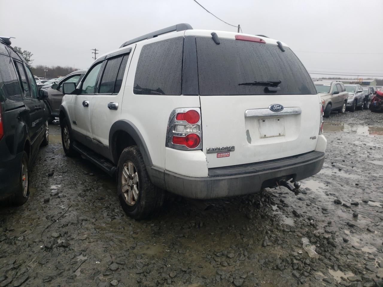Photo 3 from auction – 2006 FORD EXPLORER X with VIN 1FMEU73E76UB17548