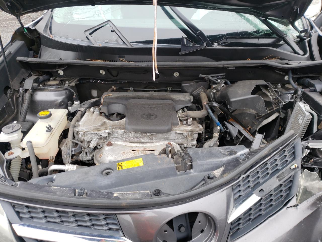 Photo 7 from auction – 2015 TOYOTA RAV4 LIMIT with VIN 2T3DFREV3FW381758