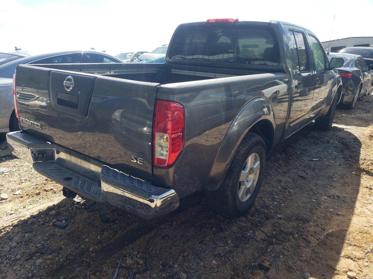 Photo 4 from auction – 2007 NISSAN FRONTIER C with VIN 1N6AD09U17C407524