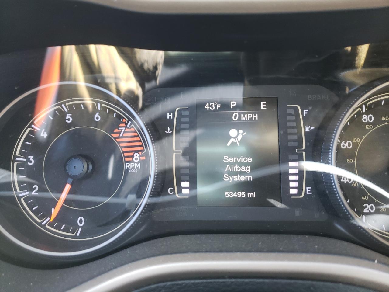 Photo 8 from auction – 2018 JEEP CHEROKEE L with VIN 1C4PJMCX0JD508409