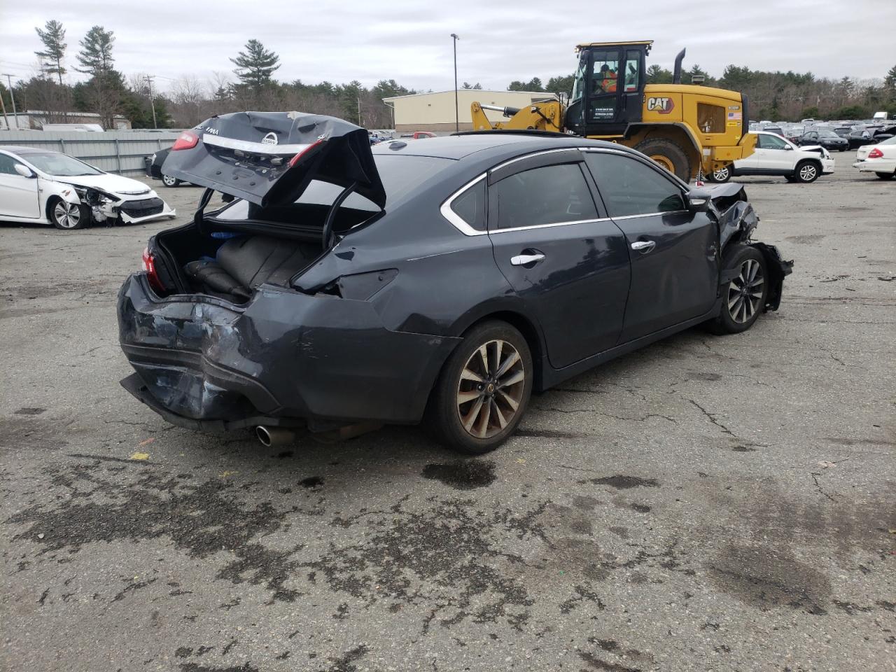 Photo 4 from auction – 2017 NISSAN ALTIMA 2.5 with VIN 1N4AL3AP3HC192216