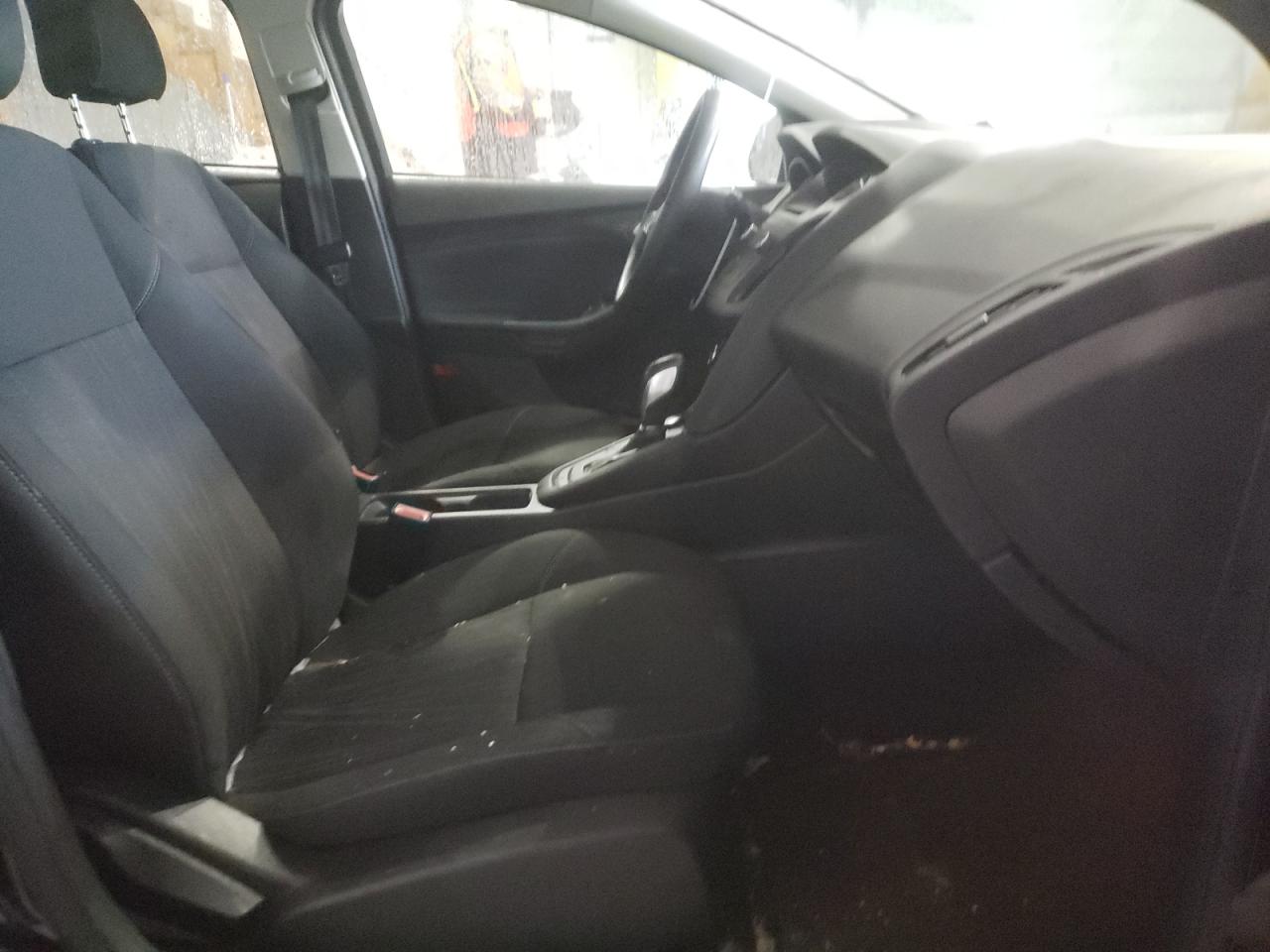 Photo 5 from auction – 2015 FORD FOCUS SE with VIN 1FADP3F24FL378083