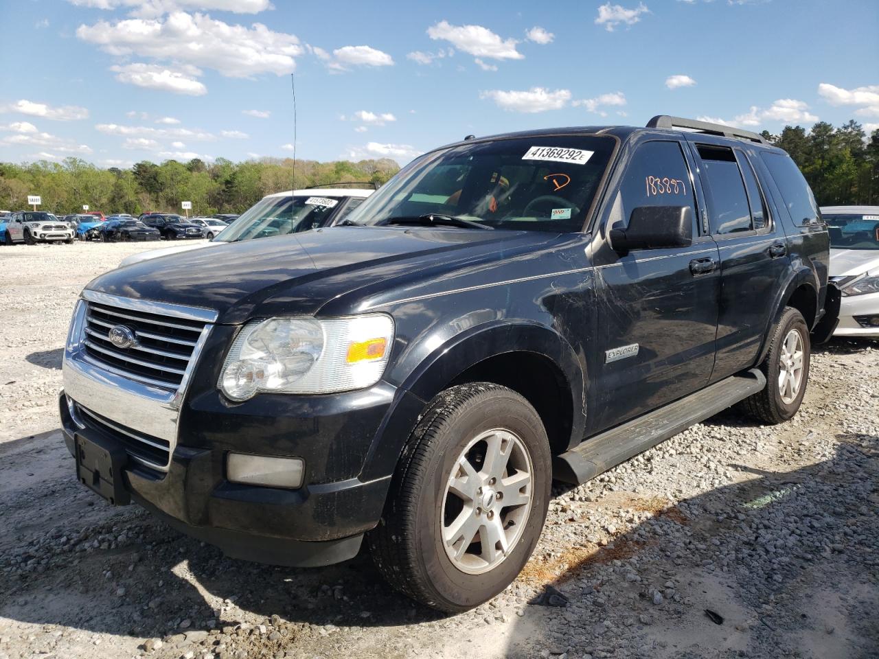Photo 2 from auction – 2007 FORD EXPLORER X with VIN 1FMEU63E27UB25746