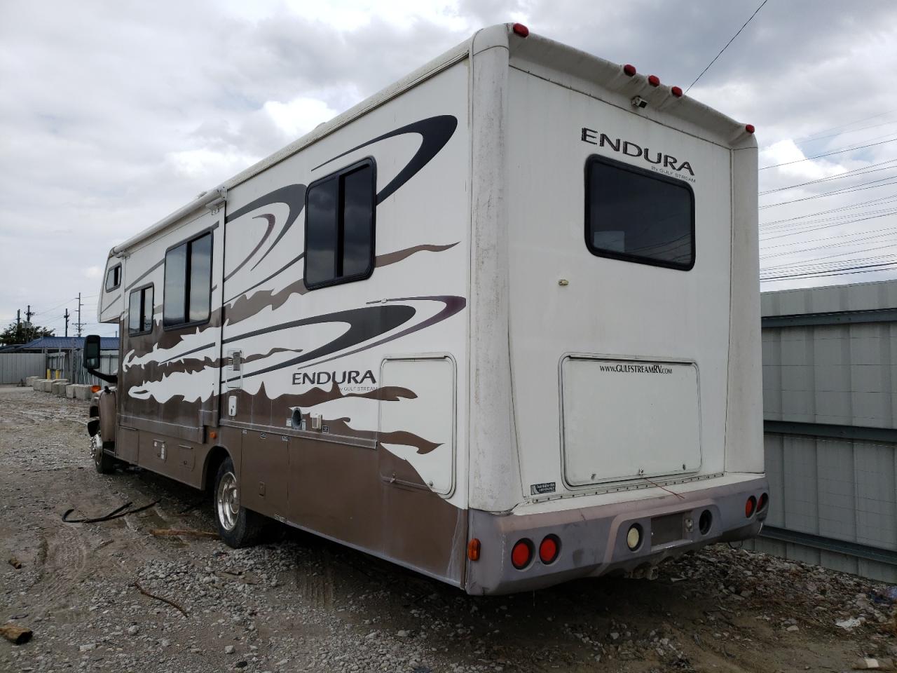 Photo 3 from auction – 2005 CHEVROLET C5500 with VIN 1GBE5U1E35F508271