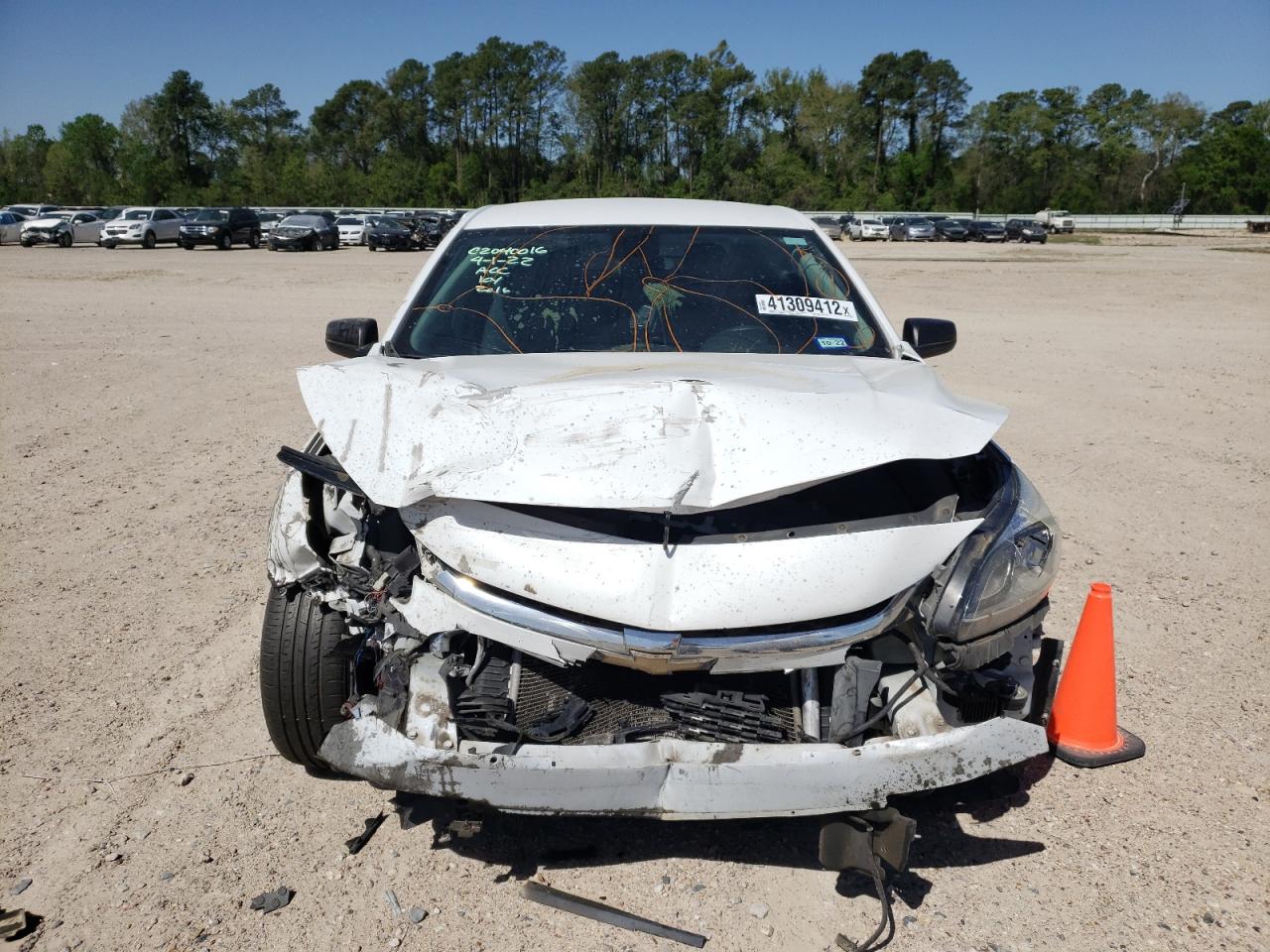 Photo 9 from auction – 2016 CHEVROLET MALIBU LIM with VIN 1G11A5SA5GU141128