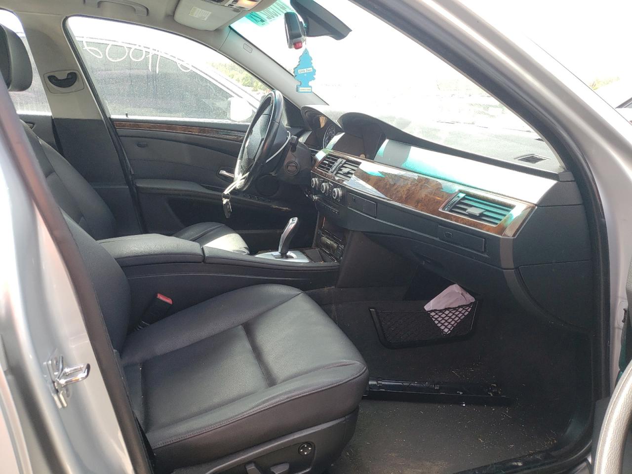 Photo 5 from auction – 2008 BMW 535 I with VIN WBANW13588CZ75581