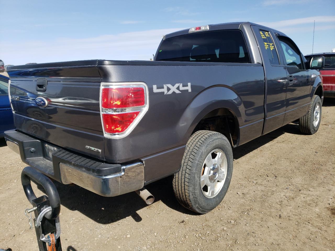 Photo 4 from auction – 2011 FORD F150 SUPER with VIN 1FTEX1EMXBFD17318