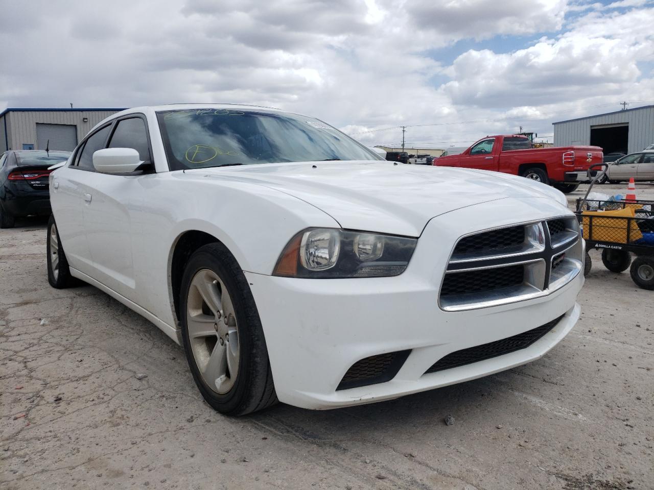 DODGE CHARGER SE 2012 with VIN 2C3CDXBG5CH237205 - Photo from auction
