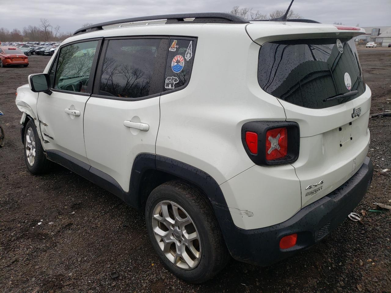 Photo 3 from auction – 2015 JEEP RENEGADE L with VIN ZACCJBBT1FPC19971