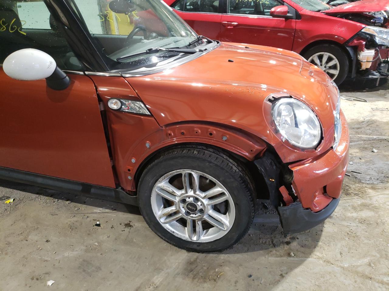 Photo 9 from auction – 2011 MINI COOPER S with VIN WMWSV3C59BTY20871