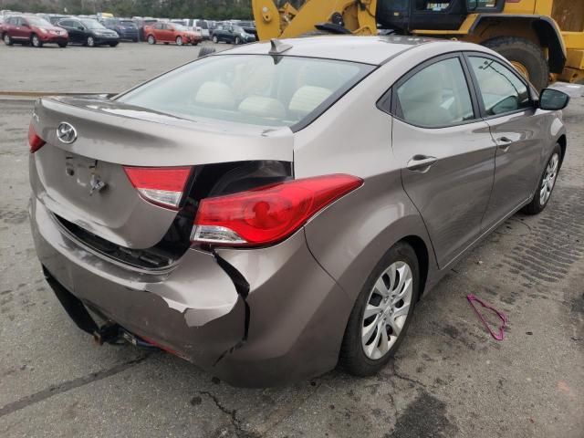 Photo 4 from auction – 2012 HYUNDAI ELANTRA GL with VIN 5NPDH4AE4CH117342
