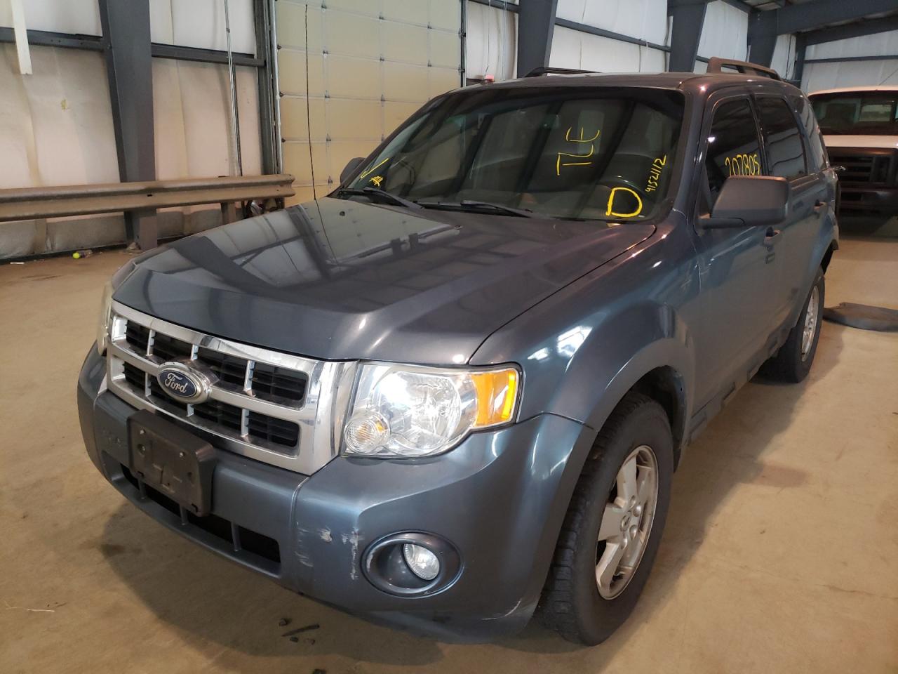 Photo 2 from auction – 2012 FORD ESCAPE XLT with VIN 1FMCU9DG0CKA09346