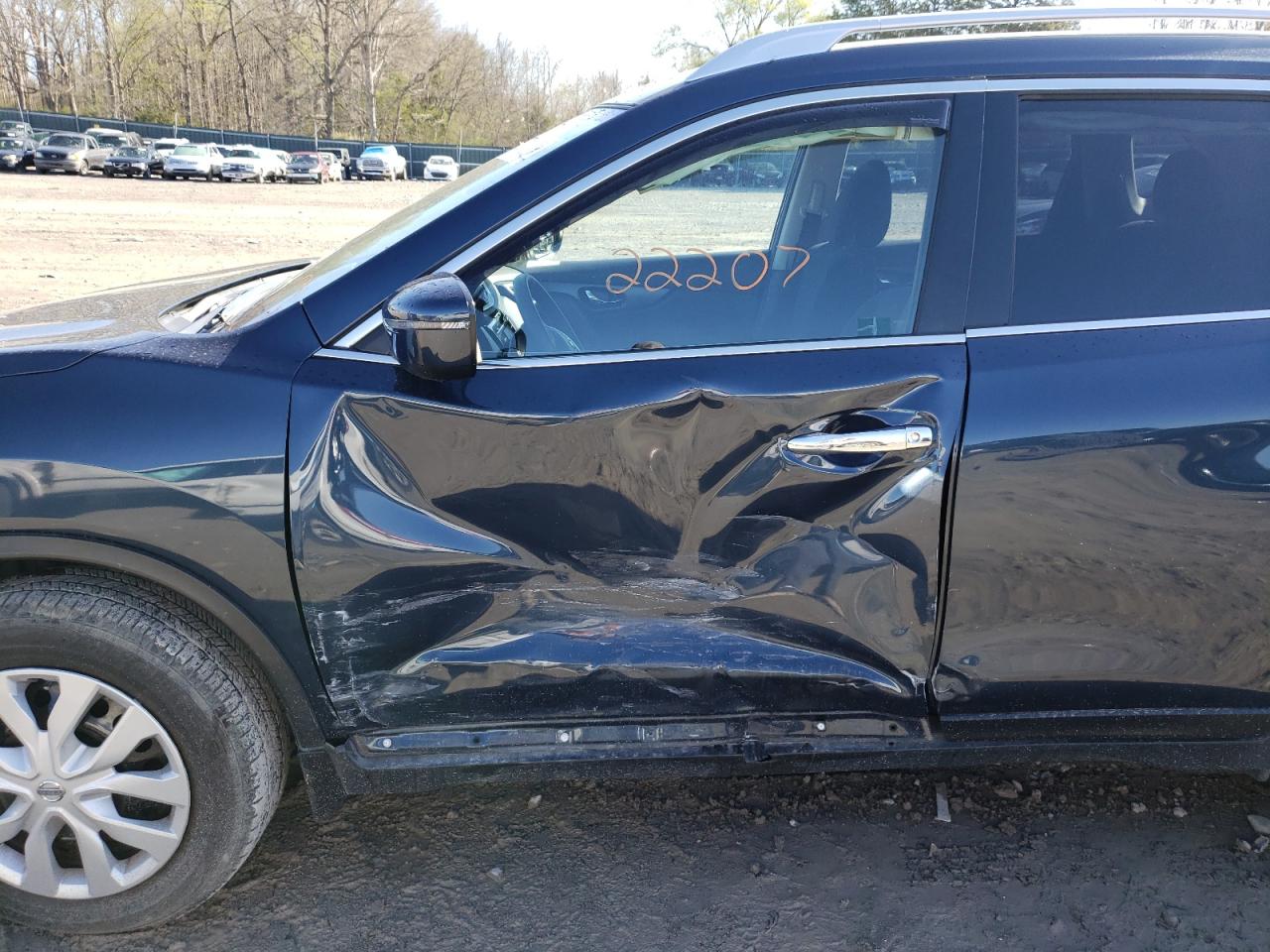 Photo 9 from auction – 2016 NISSAN ROGUE S with VIN JN8AT2MT3GW023263