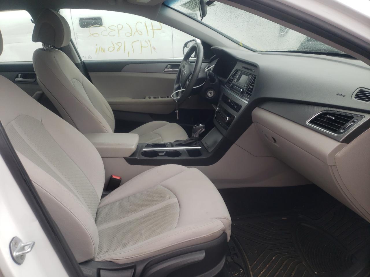 Photo 5 from auction – 2017 HYUNDAI SONATA SE with VIN 5NPE24AF3HH439413