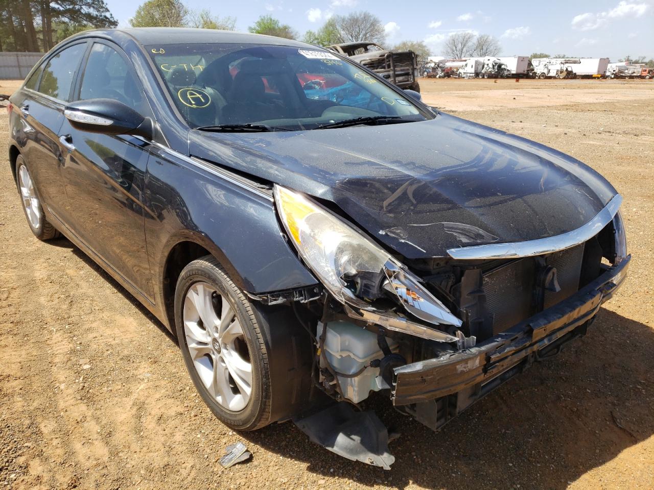 HYUNDAI SONATA SE 2013 with VIN 5NPEC4AC8DH583746 - Photo from auction