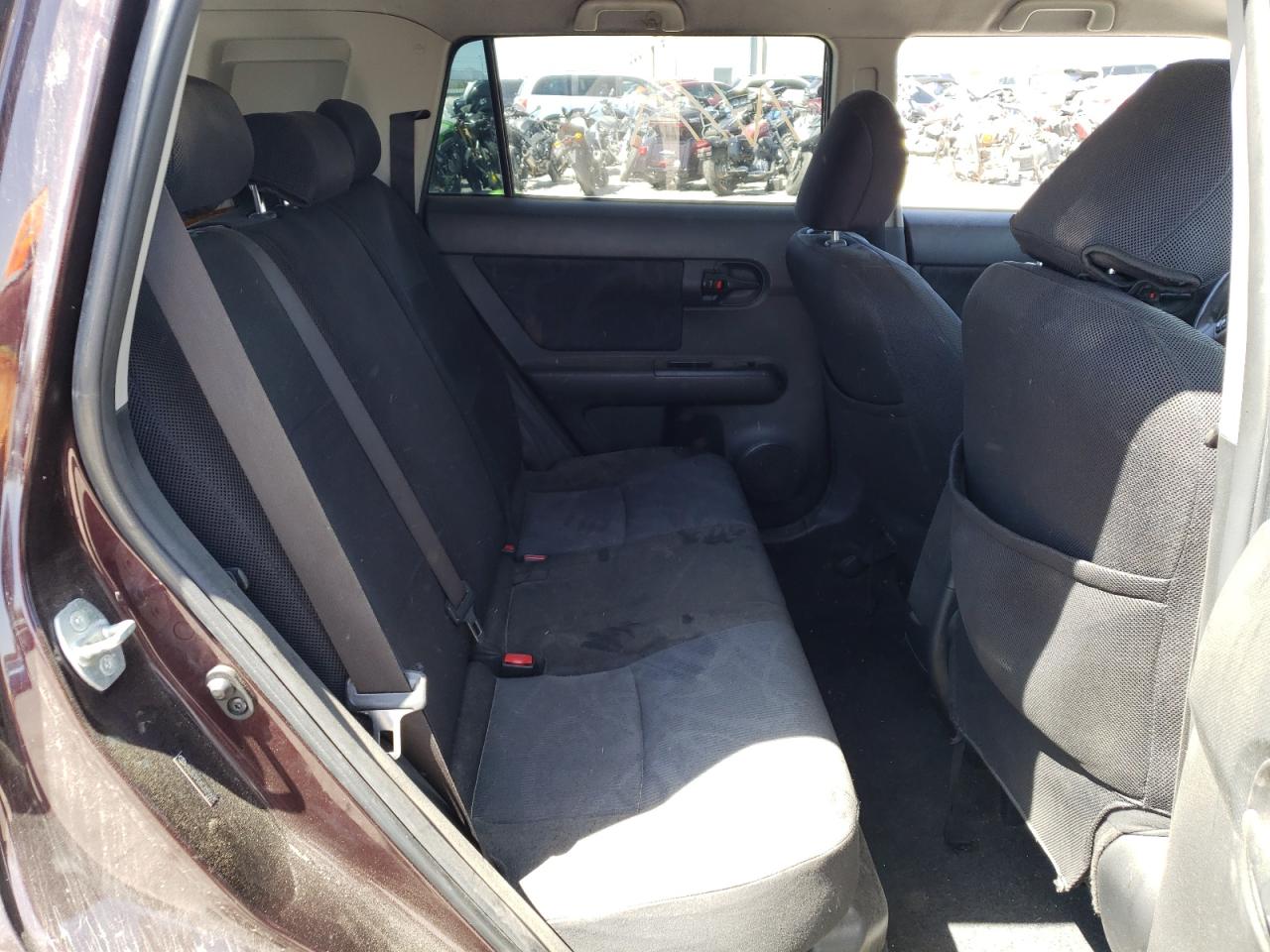 Photo 6 from auction – 2012 TOYOTA SCION XB with VIN JTLZE4FE6CJ021005