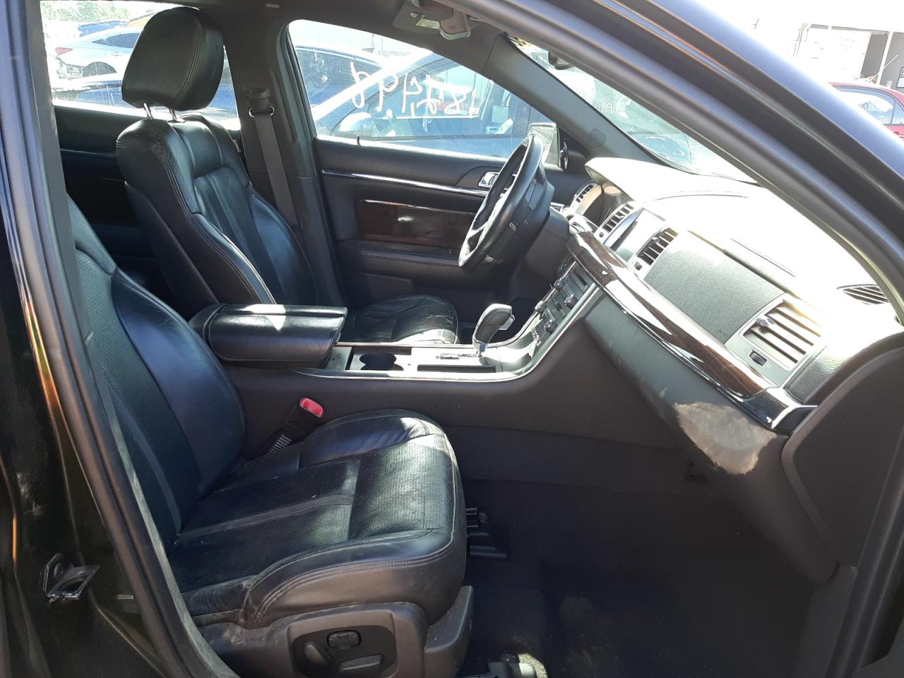 Photo 5 from auction – 2009 LINCOLN MKS with VIN 1LNHM94R39G620894