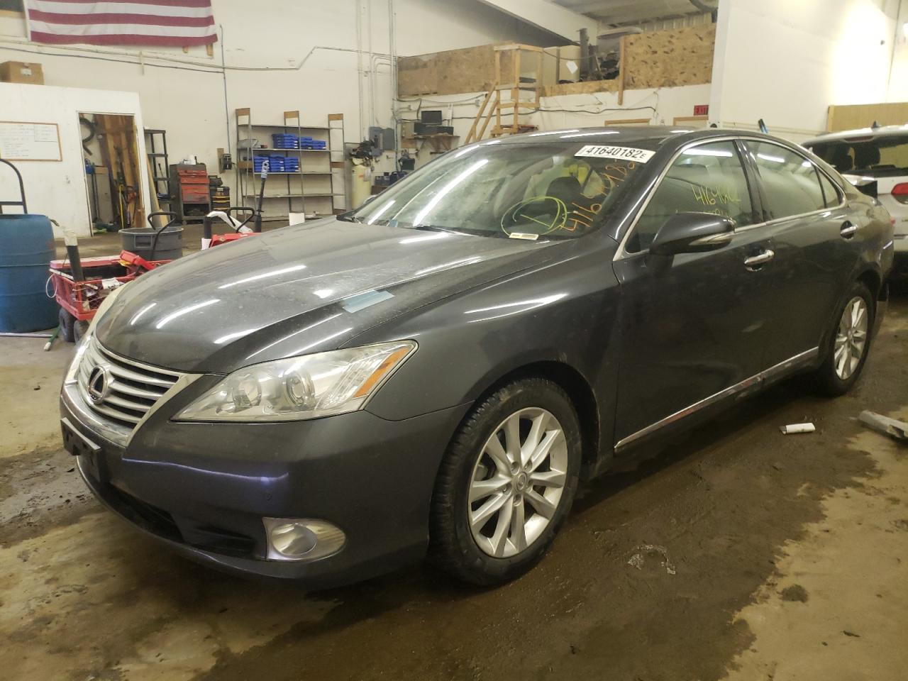 Photo 2 from auction – 2010 LEXUS ES 350 with VIN JTHBK1EG7A2348834