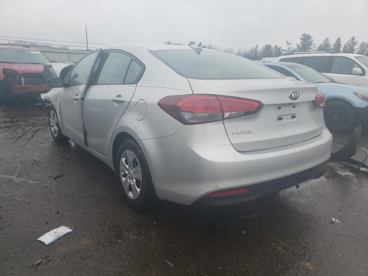 Photo 3 from auction – 2018 KIA FORTE LX with VIN 3KPFL4A75JE242103