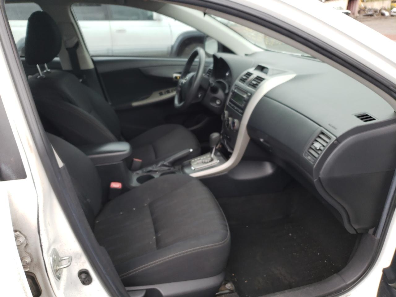 Photo 5 from auction – 2012 TOYOTA COROLLA BA with VIN 2T1BU4EE1CC771232