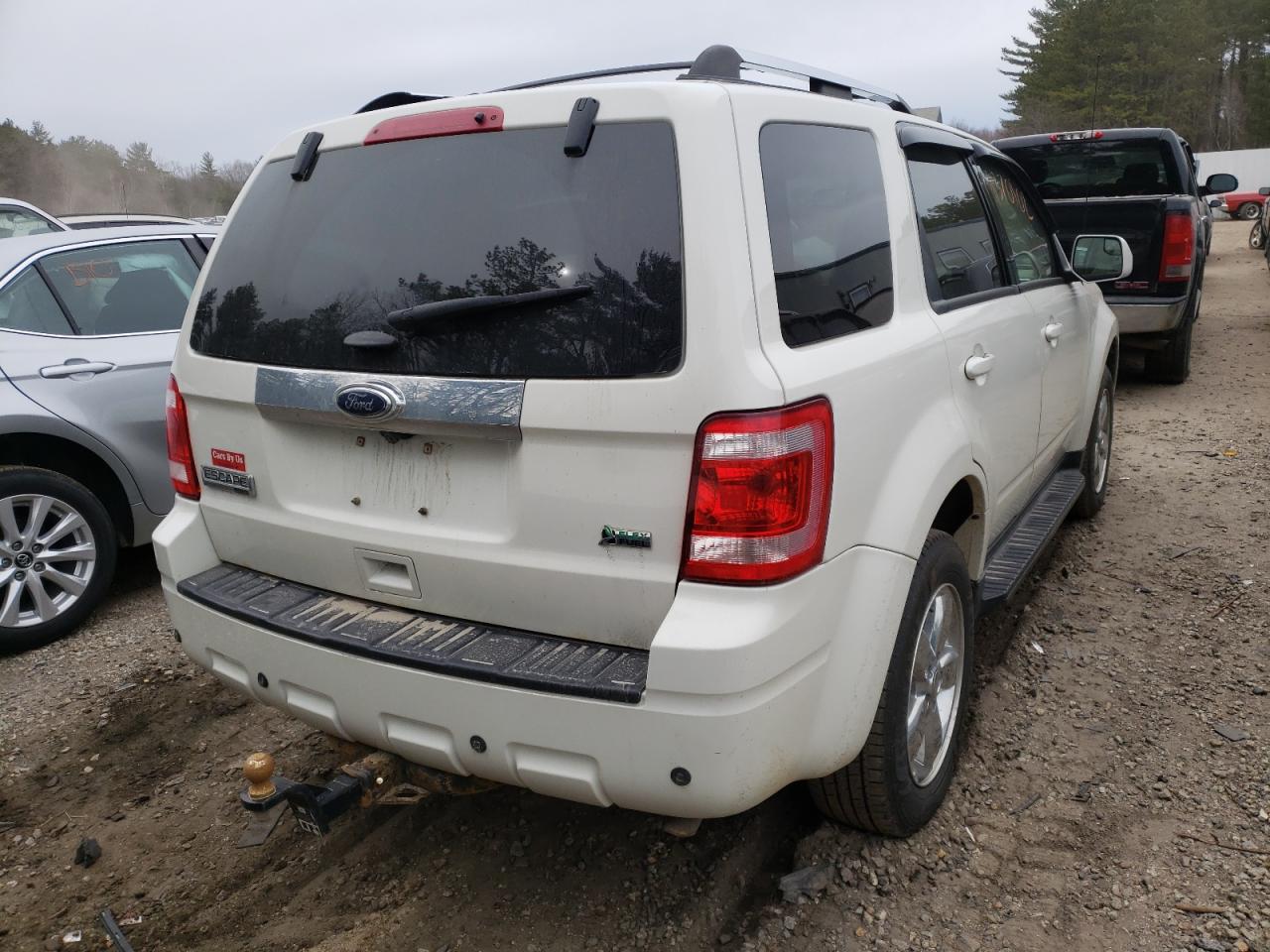 Photo 4 from auction – 2011 FORD ESCAPE LIM with VIN 1FMCU9EG7BKB63033