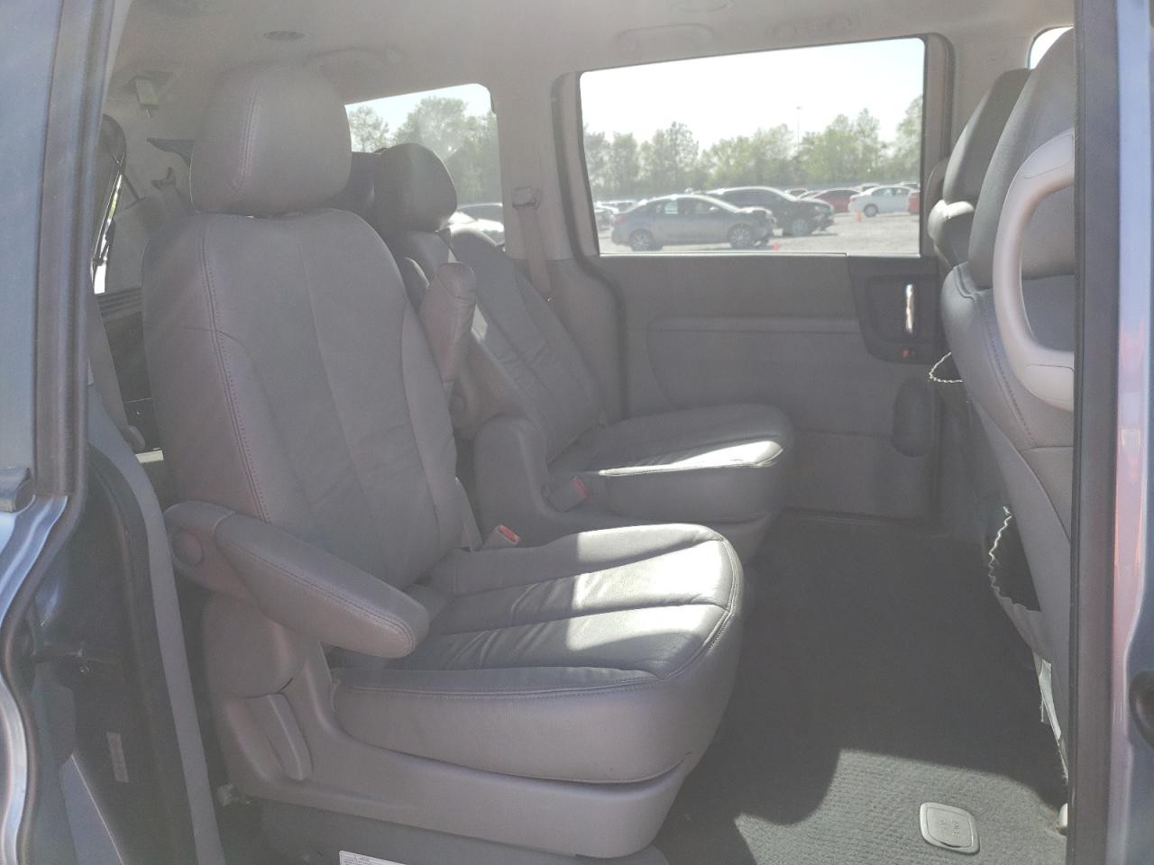 Photo 6 from auction – 2012 KIA SEDONA EX with VIN KNDMH4C77C6453141