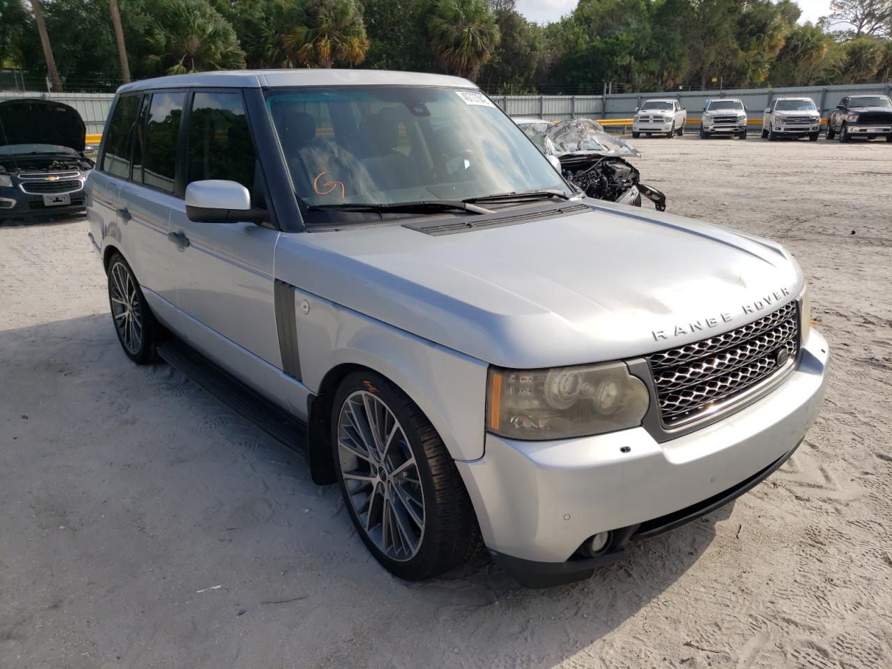 LAND ROVER RANGE ROVE 2010 with VIN SALME1D43AA309455 - Photo from auction