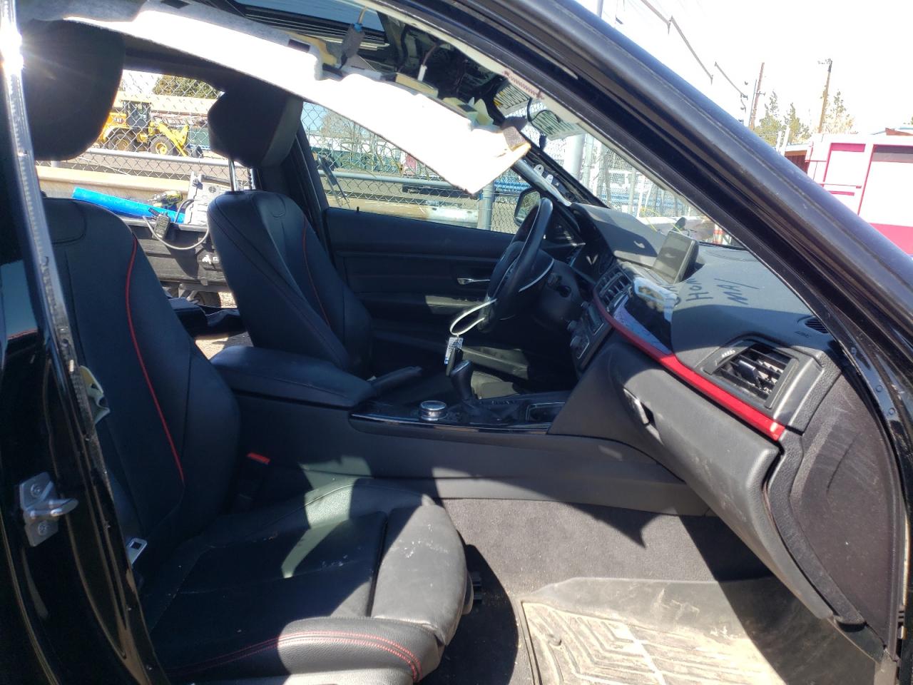 Photo 5 from auction – 2014 BMW 335 XI with VIN WBA3B9C50EF801385