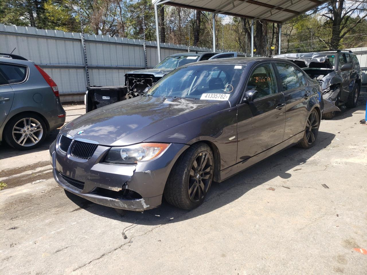 Photo 2 from auction – 2006 BMW 325 I with VIN WBAVB13516PT24178