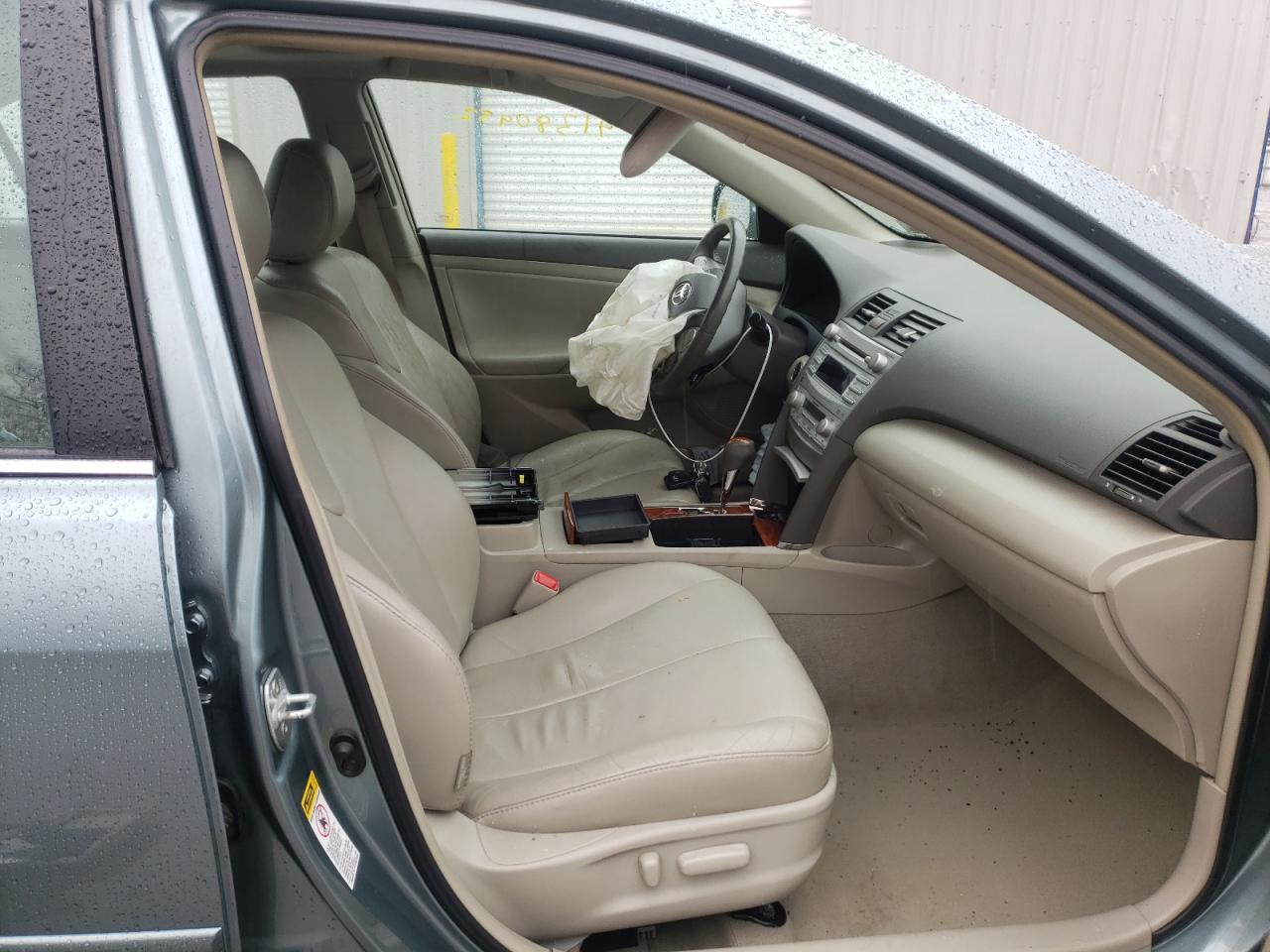 Photo 5 from auction – 2011 TOYOTA CAMRY BASE with VIN 4T4BF3EK7BR104291
