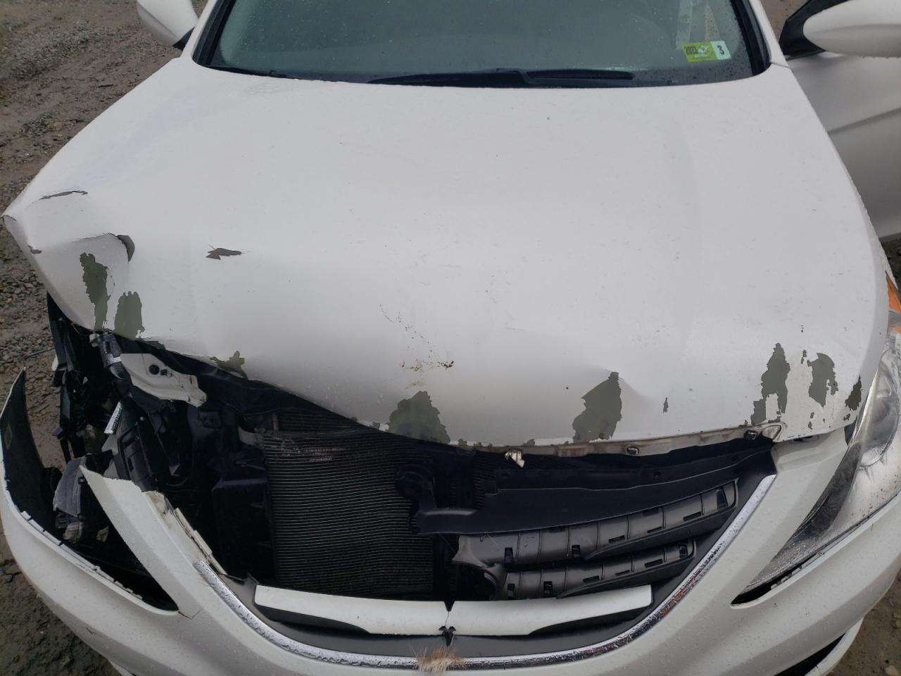 Photo 7 from auction – 2014 HYUNDAI SONATA GLS with VIN 5NPEB4AC6EH858700