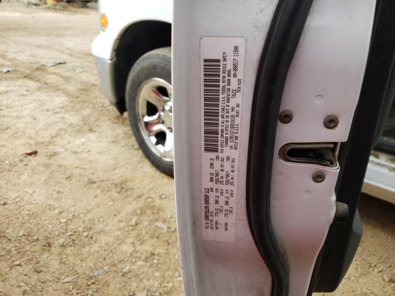 Photo 10 from auction – 2011 DODGE RAM 1500 with VIN 1D7RV1GT1BS518159