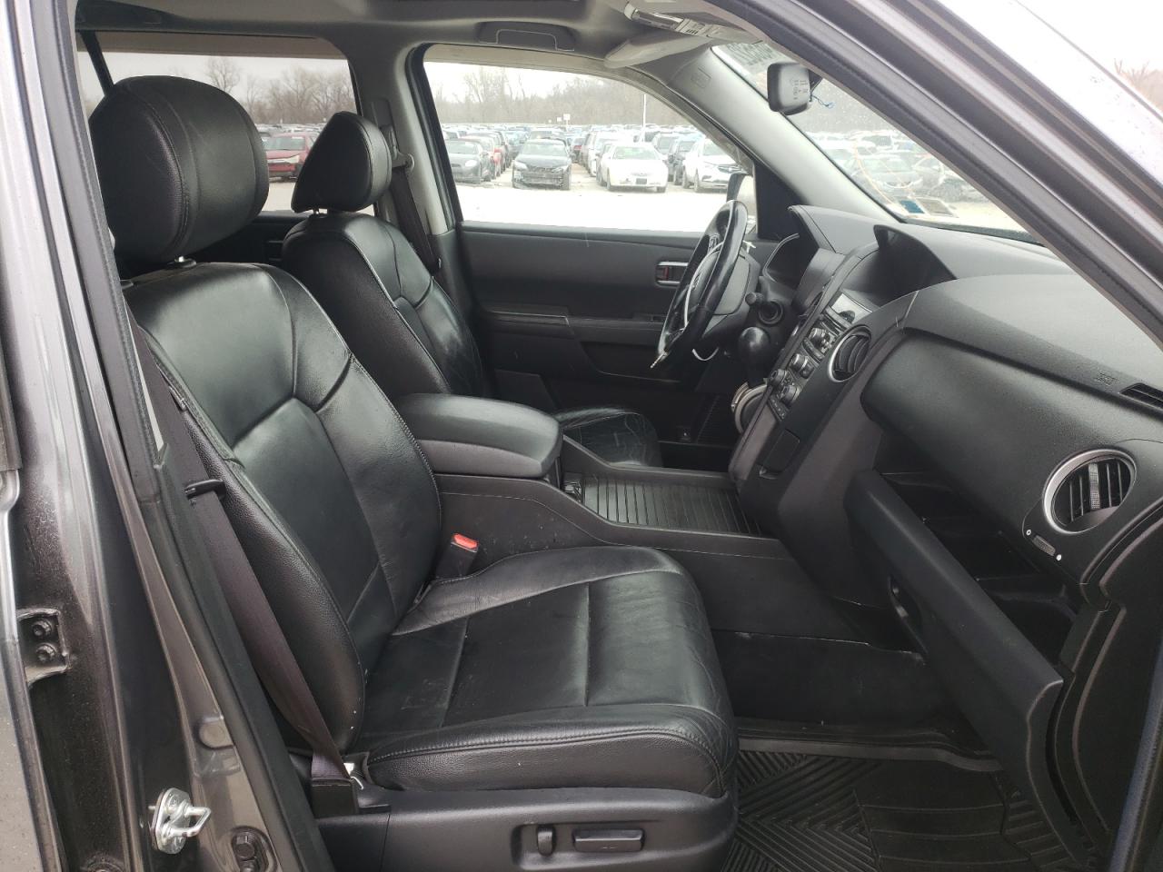 Photo 5 from auction – 2013 HONDA PILOT EXL with VIN 5FNYF4H58DB008296