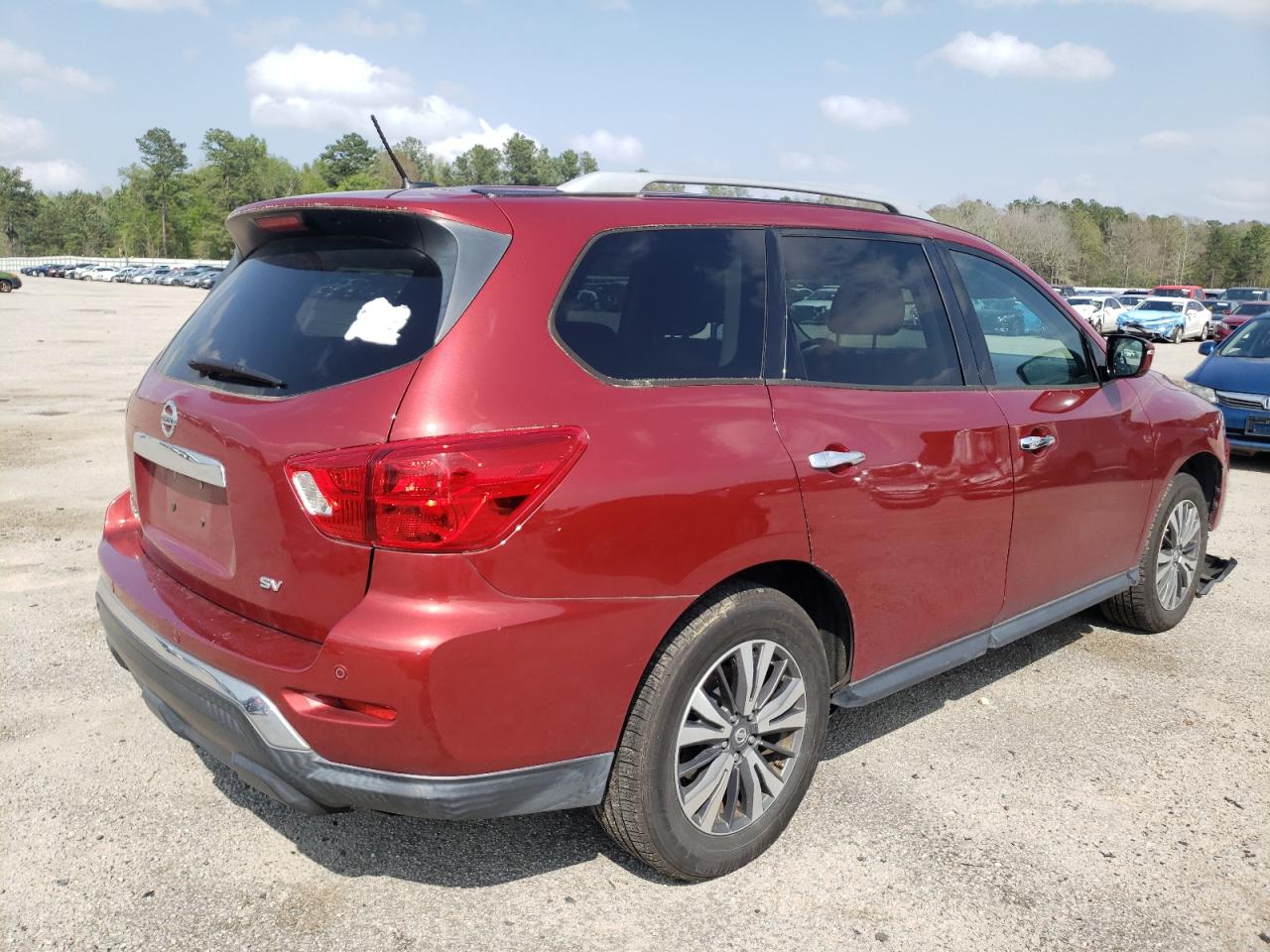 Photo 4 from auction – 2017 NISSAN PATHFINDER with VIN 5N1DR2MN7HC670322