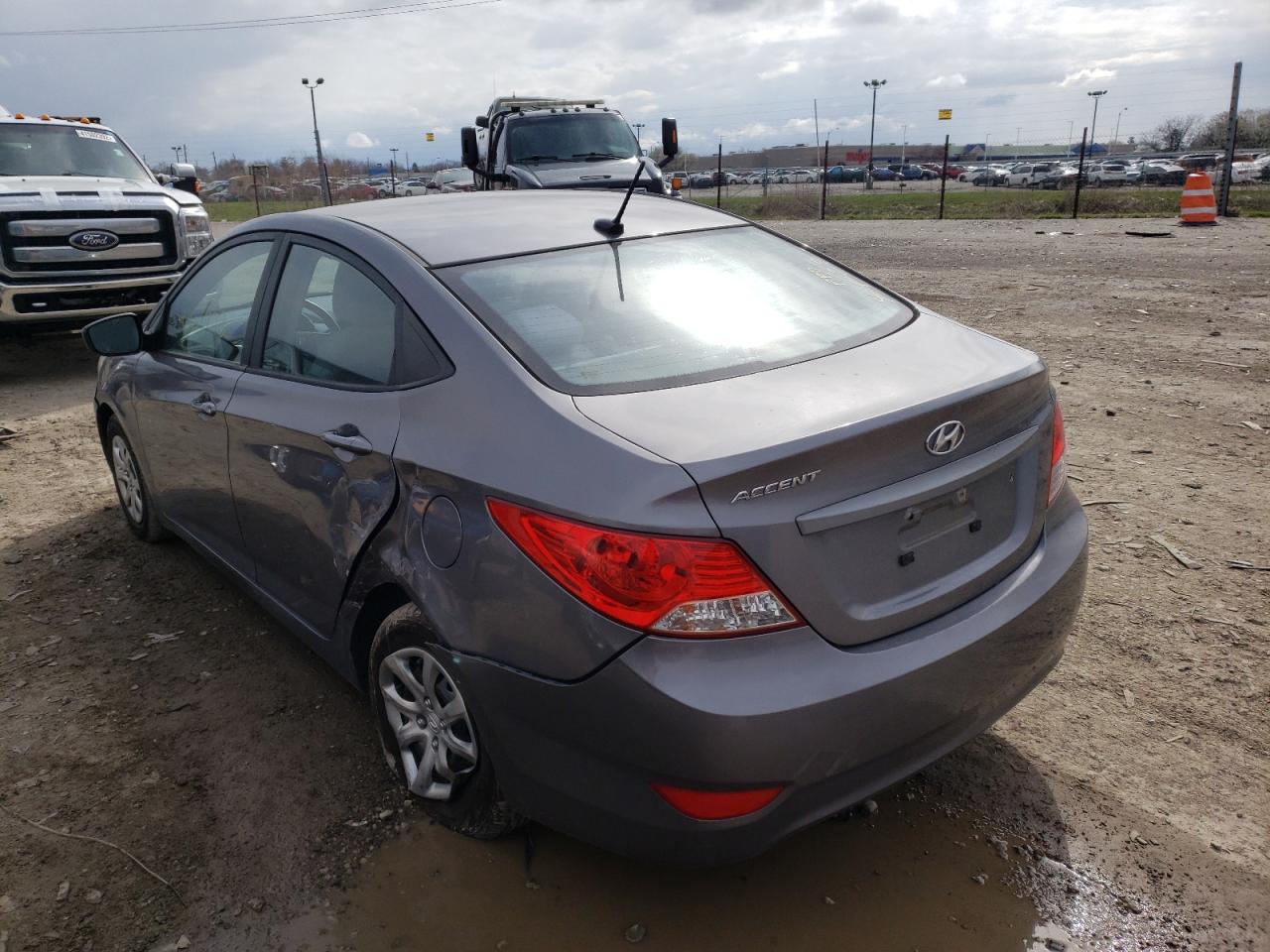 Photo 3 from auction – 2013 HYUNDAI ACCENT GLS with VIN KMHCT4AE6DU520297