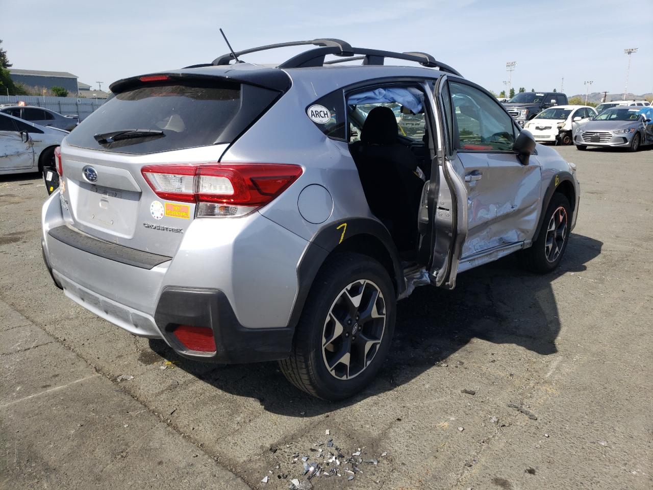 Photo 4 from auction – 2019 SUBARU CROSSTREK with VIN JF2GTABC7K8361508