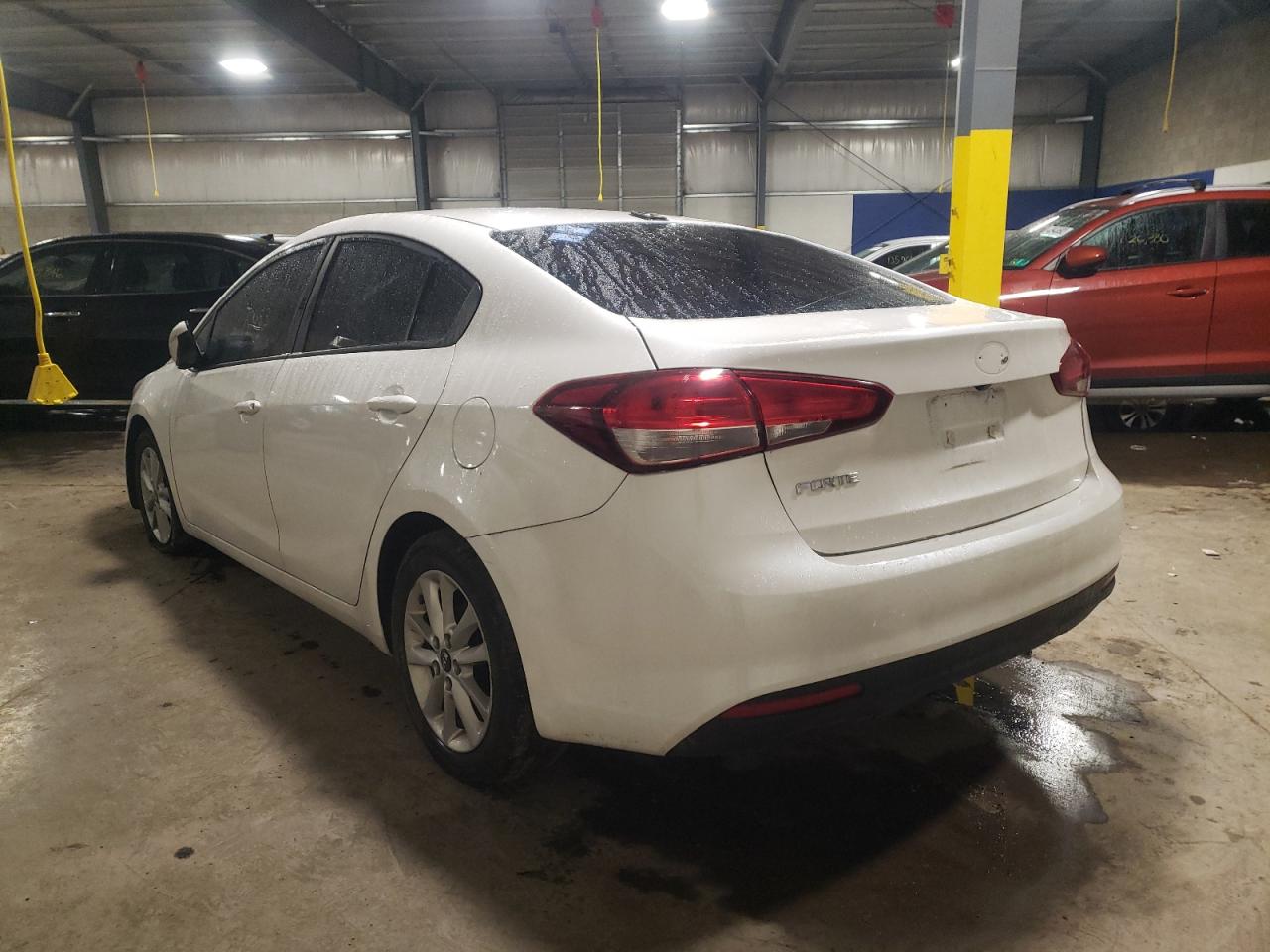 Photo 3 from auction – 2017 KIA FORTE LX with VIN 3KPFL4A74HE010957