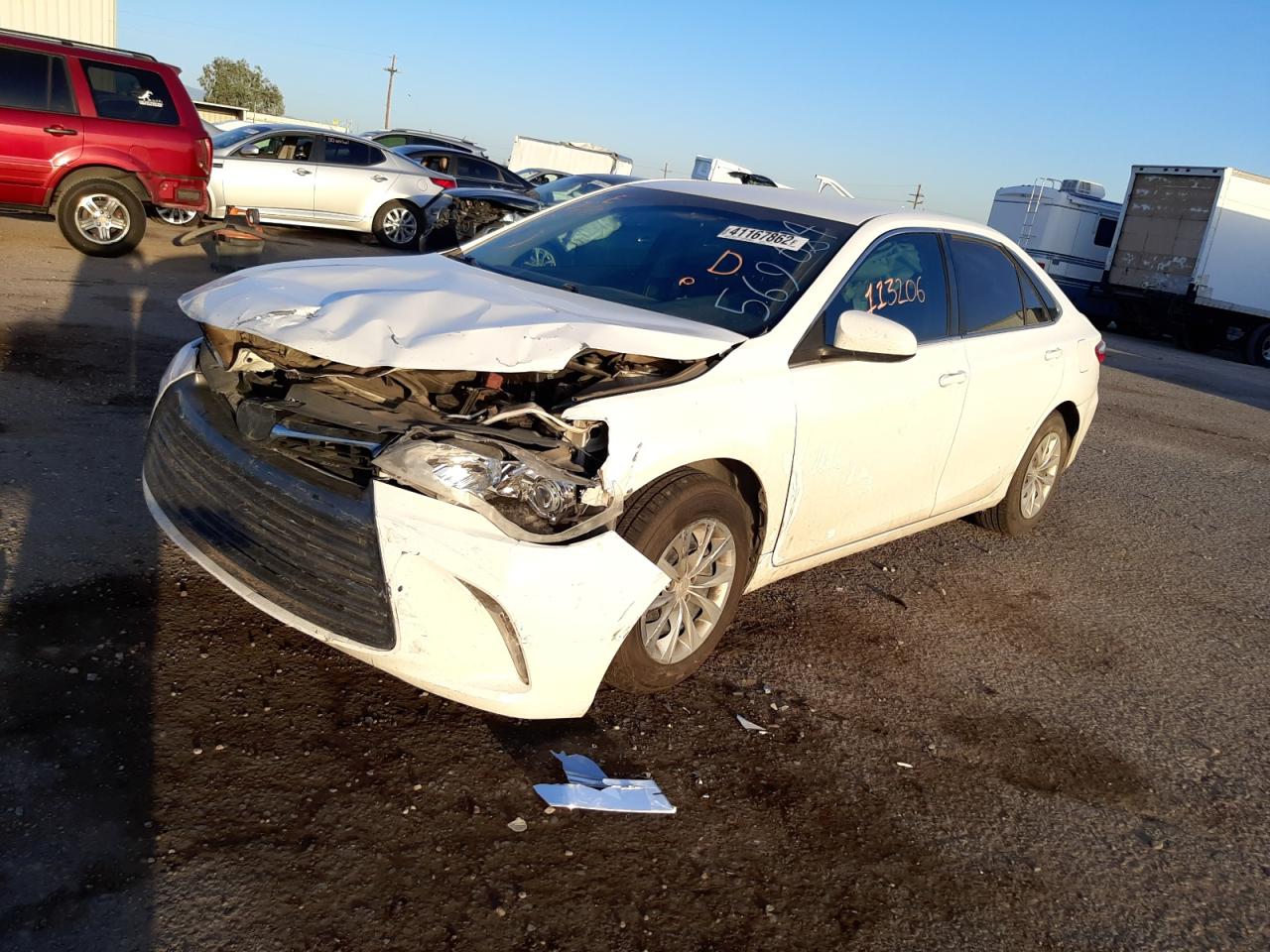 Photo 2 from auction – 2016 TOYOTA CAMRY LE with VIN 4T4BF1FK2GR569684