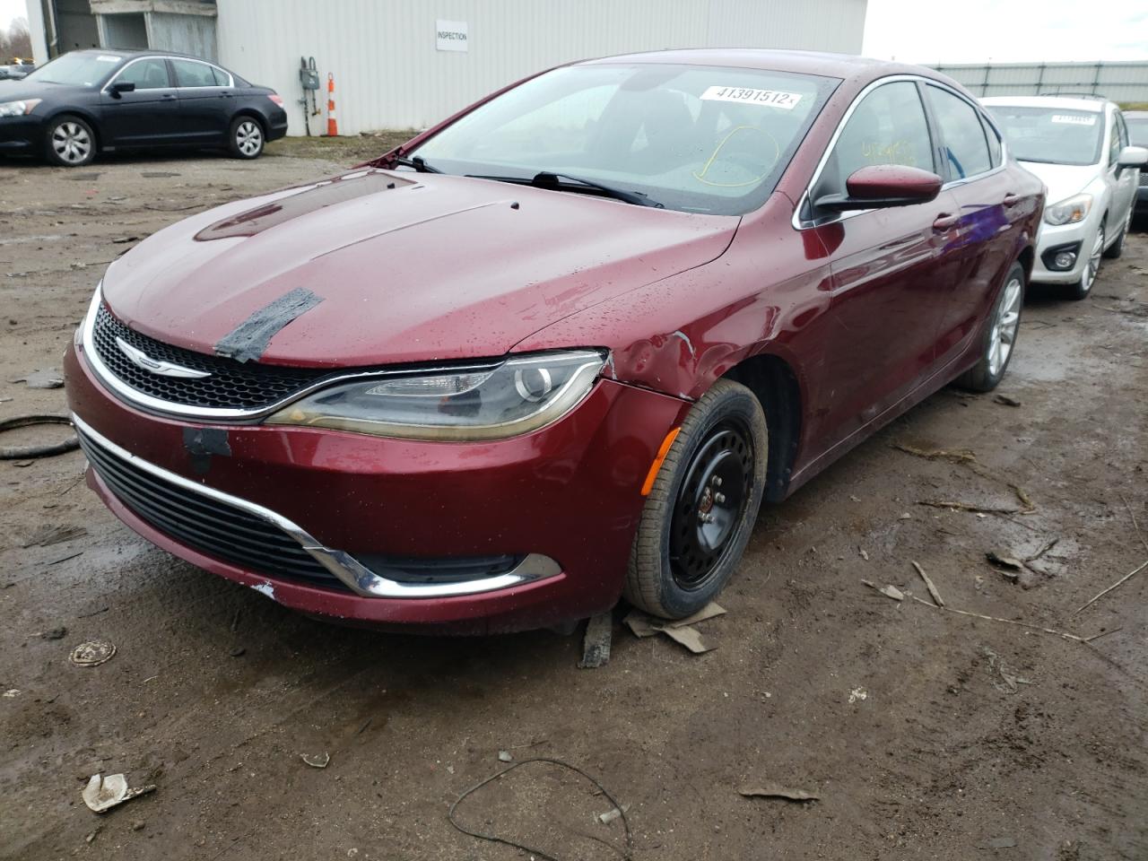 Photo 2 from auction – 2015 CHRYSLER 200 LIMITE with VIN 1C3CCCAB0FN617419