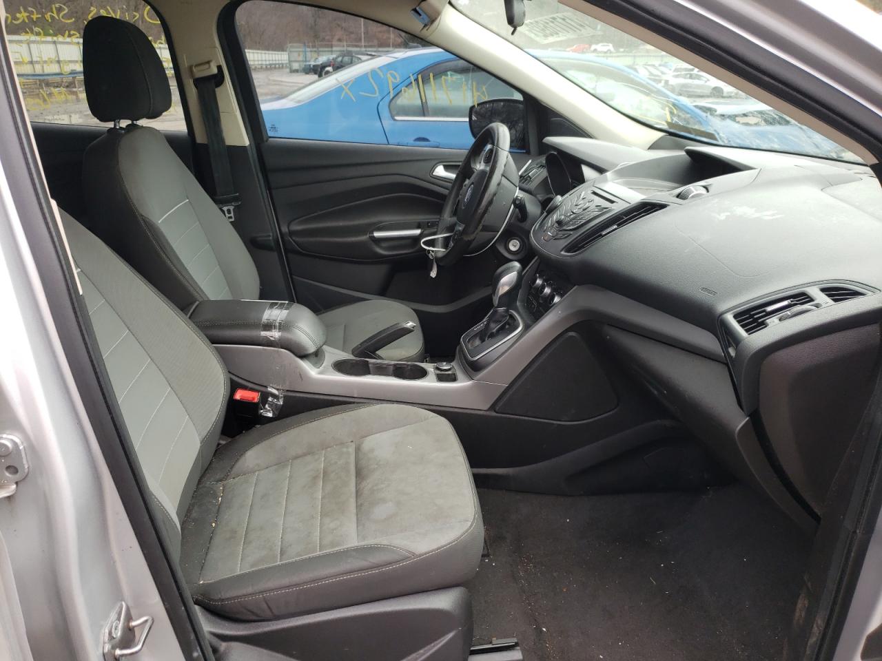 Photo 5 from auction – 2013 FORD ESCAPE SE with VIN 1FMCU0G93DUC94929